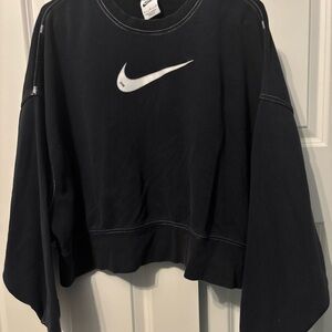 Nike Cropped Long Sleeve Sweater Baggy Loose Fit Women’s Size Medium